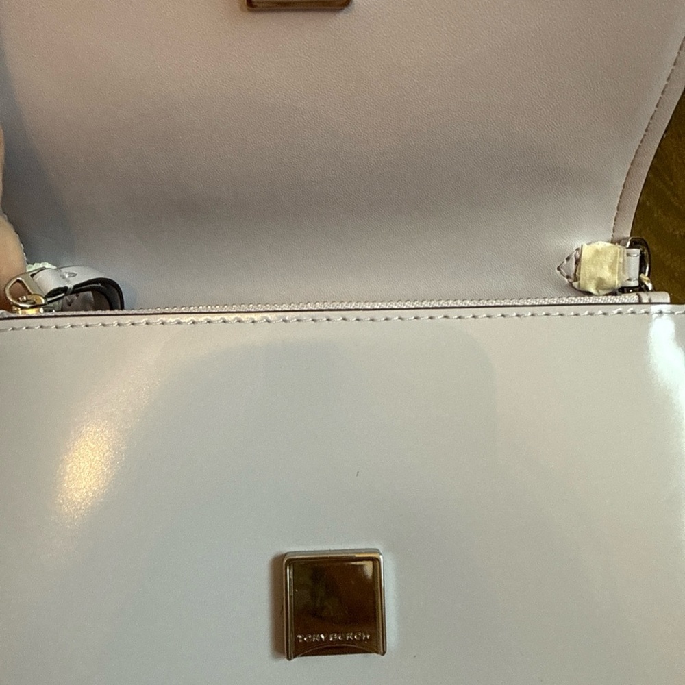 NWT Tory Burch Emerson Patent Chain Wallet violet sky NO LONGER AVAILABLE - Picture 13 of 13